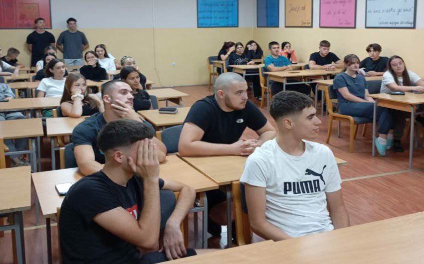 Konstitutivna sednica domskog parlamenta